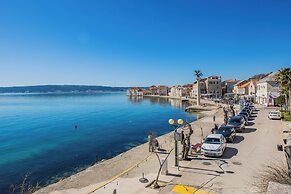 A1 - Spacious apt on the Seafront With Terrace