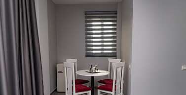 Angel Saranda Palace