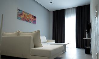 Angel Saranda Palace