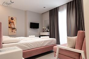 Angel Saranda Palace