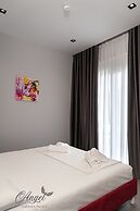 Angel Saranda Palace