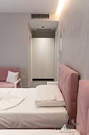 Angel Saranda Palace