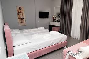 Angel Saranda Palace