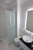 Angel Saranda Palace