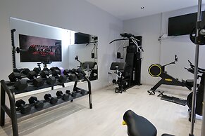 Angel Saranda Palace