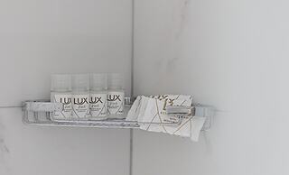 Angel Saranda Palace