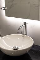 Angel Saranda Palace