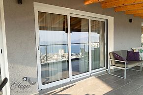 Angel Saranda Palace