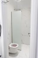 Angel Saranda Palace