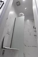 Angel Saranda Palace