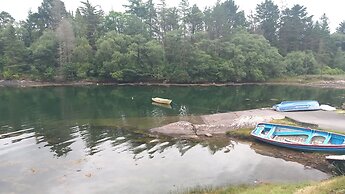 Cuckoo Tree House, Glengarriff, Beara Peninsula