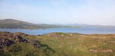 Cuckoo Tree House, Glengarriff, Beara Peninsula