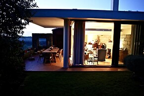 Liiiving - Countryside Pool Villa