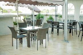 Hotel El Mimosa Complex