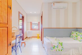 PF41 House 6 Bedrooms 300m from the Sea