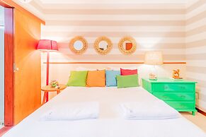 PF41 House 6 Bedrooms 300m from the Sea