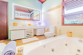 PF41 House 6 Bedrooms 300m from the Sea