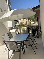 Casa La Wanda - Camaiore, Toscana - 2 Br & Terrace