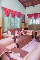 Gardens House, Airport Juan Santamaría, Alajuela, San Jose