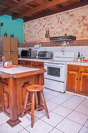 Gardens House, Airport Juan Santamaría, Alajuela, San Jose