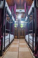 Gardens House, Airport Juan Santamaría, Alajuela, San Jose