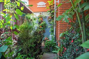 Gardens House, Airport Juan Santamaría, Alajuela, San Jose