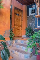 Gardens House, Airport Juan Santamaría, Alajuela, San Jose