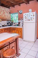 Gardens House, Airport Juan Santamaría, Alajuela, San Jose