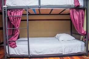 Gardens House, Airport Juan Santamaría, Alajuela, San Jose