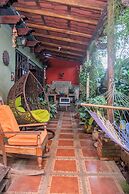 Gardens House, Airport Juan Santamaría, Alajuela, San Jose