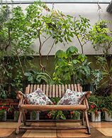 Gardens House, Airport Juan Santamaría, Alajuela, San Jose