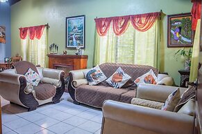 Gardens House, Airport Juan Santamaría, Alajuela, San Jose