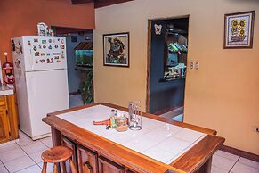 Gardens House, Airport Juan Santamaría, Alajuela, San Jose