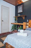 Gardens House, Airport Juan Santamaría, Alajuela, San Jose