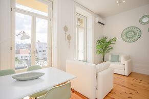 Liiiving - Downtown Balcony Studio