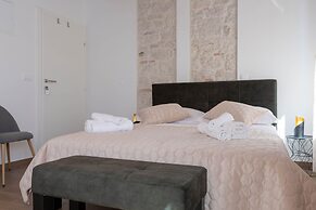 Luxury Rooms Rustic Chic