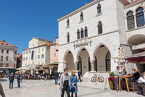 Luxury Rooms Rustic Chic