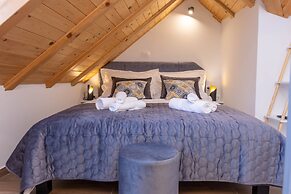 Luxury Rooms Rustic Chic