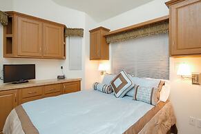 The Cottages at Golden Village Palms RV Resort