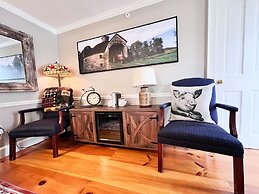 Four Columns Inn