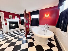 Four Columns Inn
