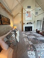 Four Columns Inn