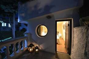 Troullos Traditional Houses