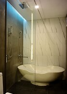 LIVIE DANANG ANTHUONG