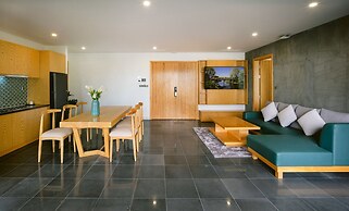 LIVIE DANANG ANTHUONG