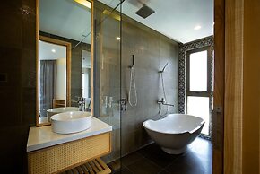 LIVIE DANANG ANTHUONG