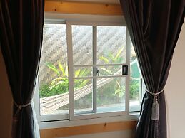 Lipe Garden Beach Resort