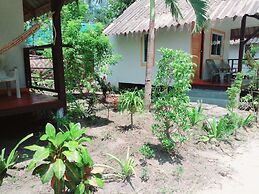 Lipe Garden Beach Resort