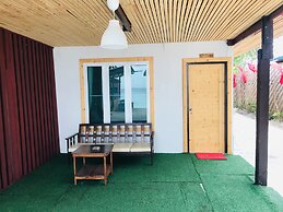 Lipe Garden Beach Resort