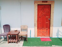 Lipe Garden Beach Resort